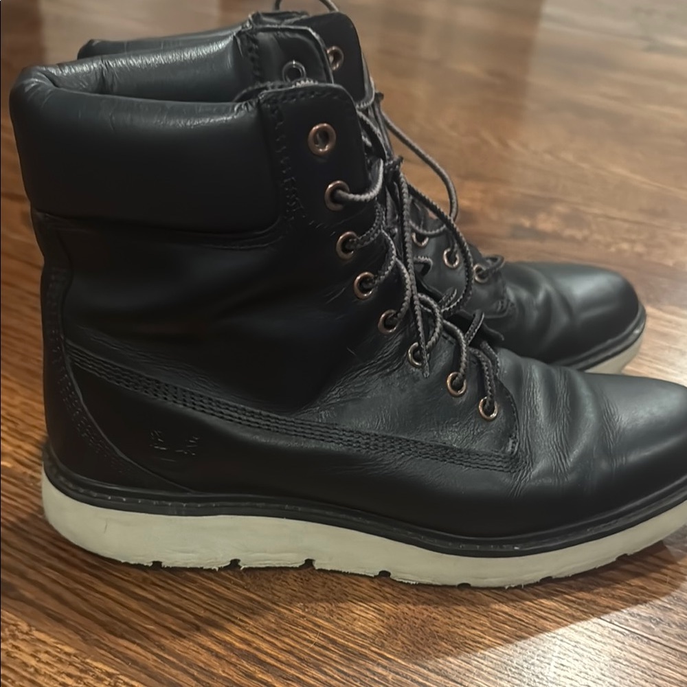 Timberland Women’s Lace Up Black Leather Boots Size 8.5